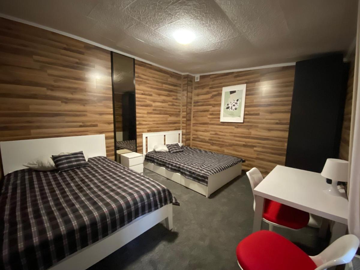 Hostel Piaseczno بياسيتشنو المظهر الخارجي الصورة