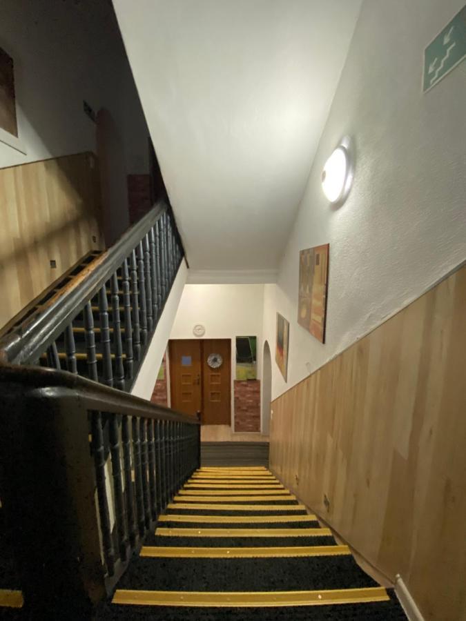 Hostel Piaseczno بياسيتشنو المظهر الخارجي الصورة