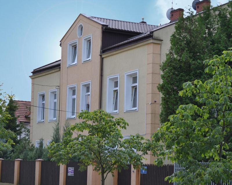 Hostel Piaseczno بياسيتشنو المظهر الخارجي الصورة