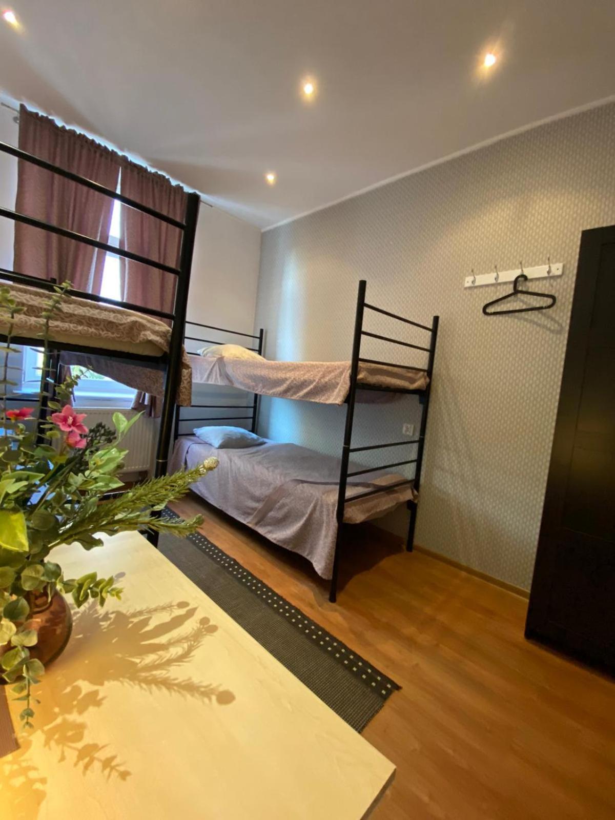 Hostel Piaseczno بياسيتشنو المظهر الخارجي الصورة