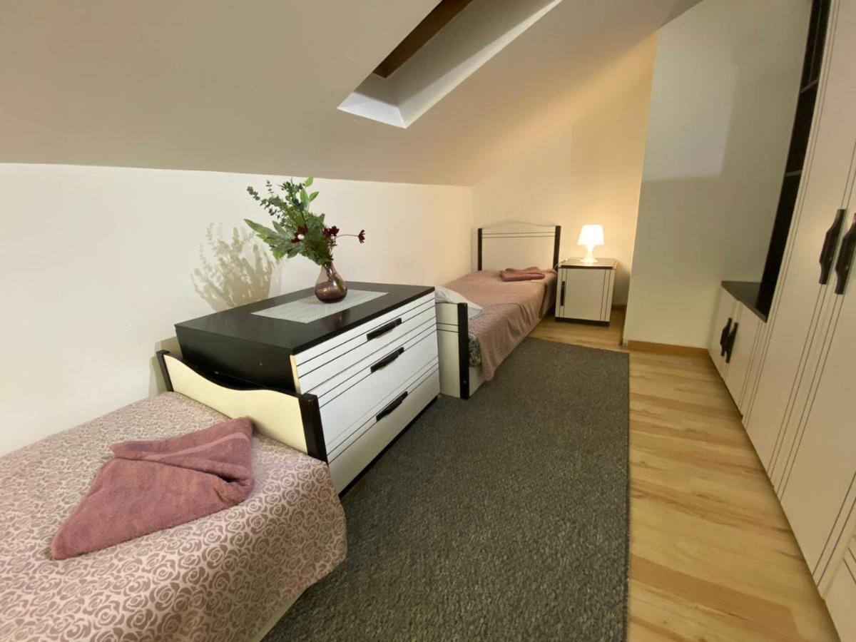 Hostel Piaseczno بياسيتشنو المظهر الخارجي الصورة