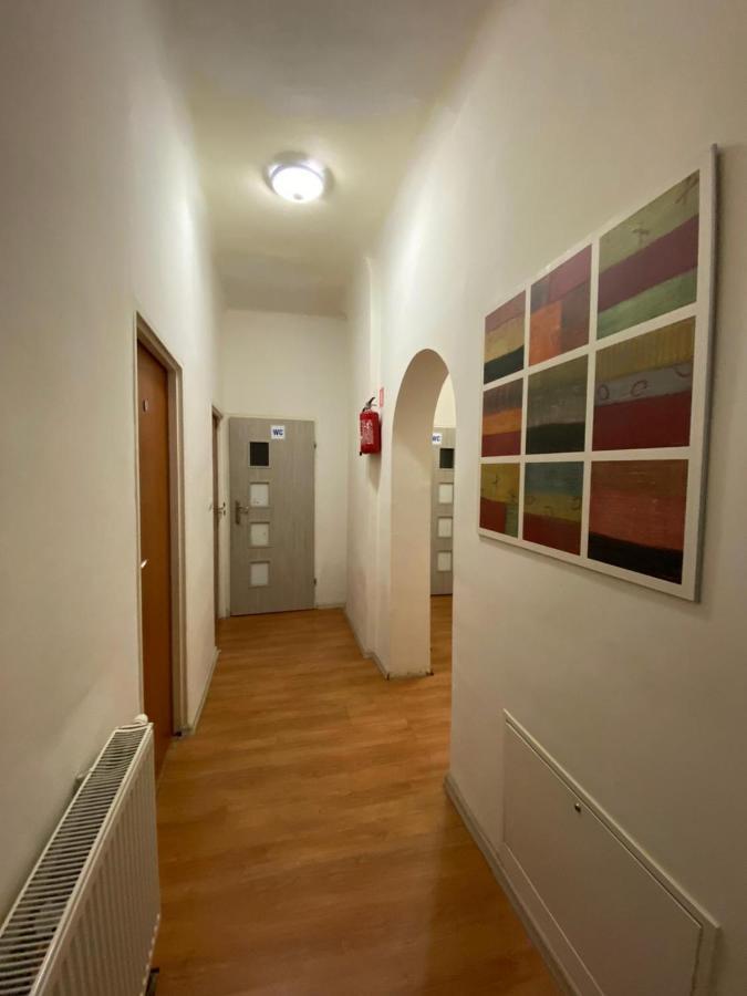 Hostel Piaseczno بياسيتشنو المظهر الخارجي الصورة