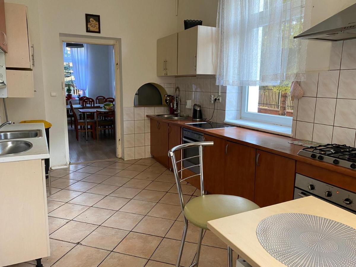 Hostel Piaseczno بياسيتشنو المظهر الخارجي الصورة