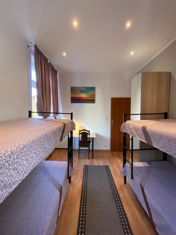 Hostel Piaseczno بياسيتشنو المظهر الخارجي الصورة
